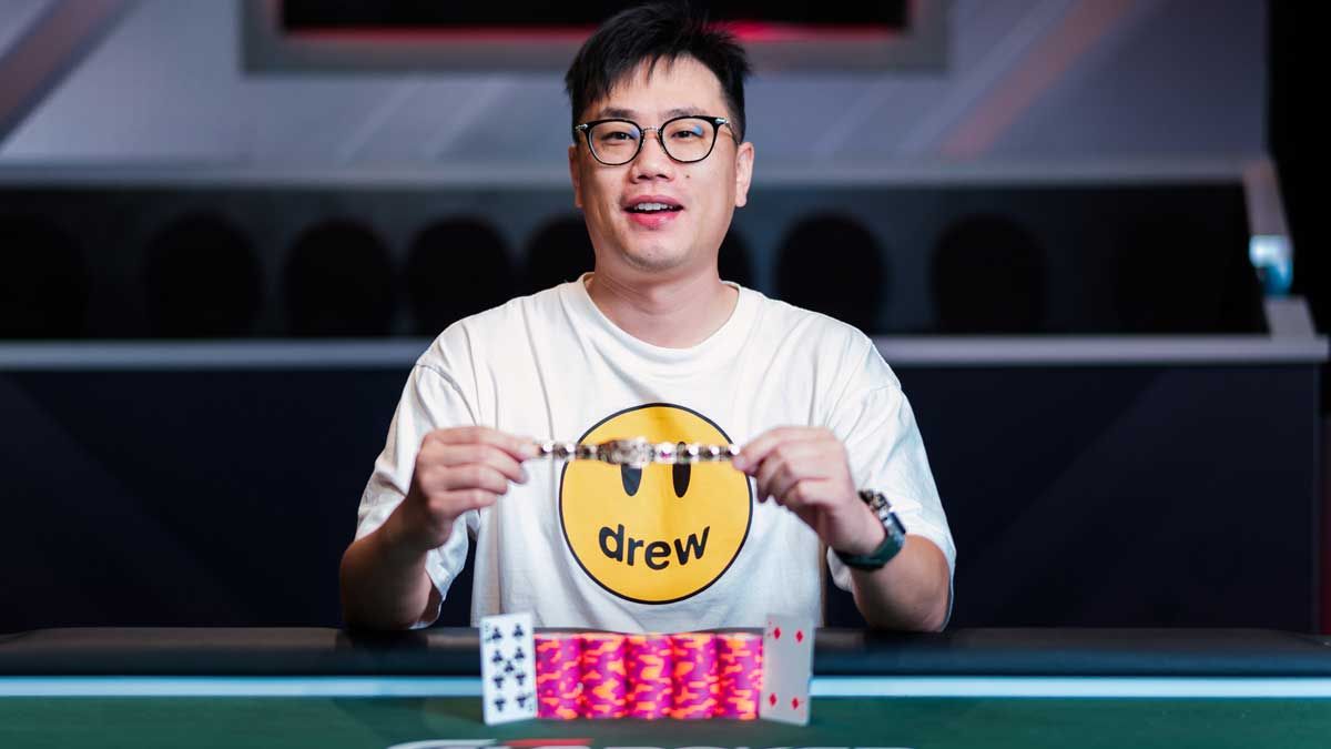 Pengfei Wang Wins First WSOP Bracelet