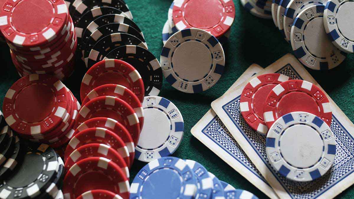 How To Use Pot Odds in Poker